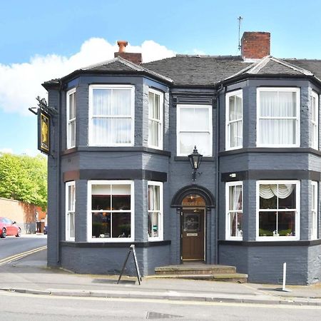 The Victoria Hotel Newcastle-under-Lyme Luaran gambar