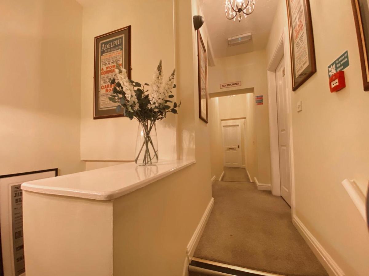 The Victoria Hotel Newcastle-under-Lyme Luaran gambar