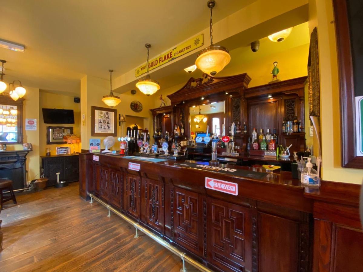 The Victoria Hotel Newcastle-under-Lyme Luaran gambar
