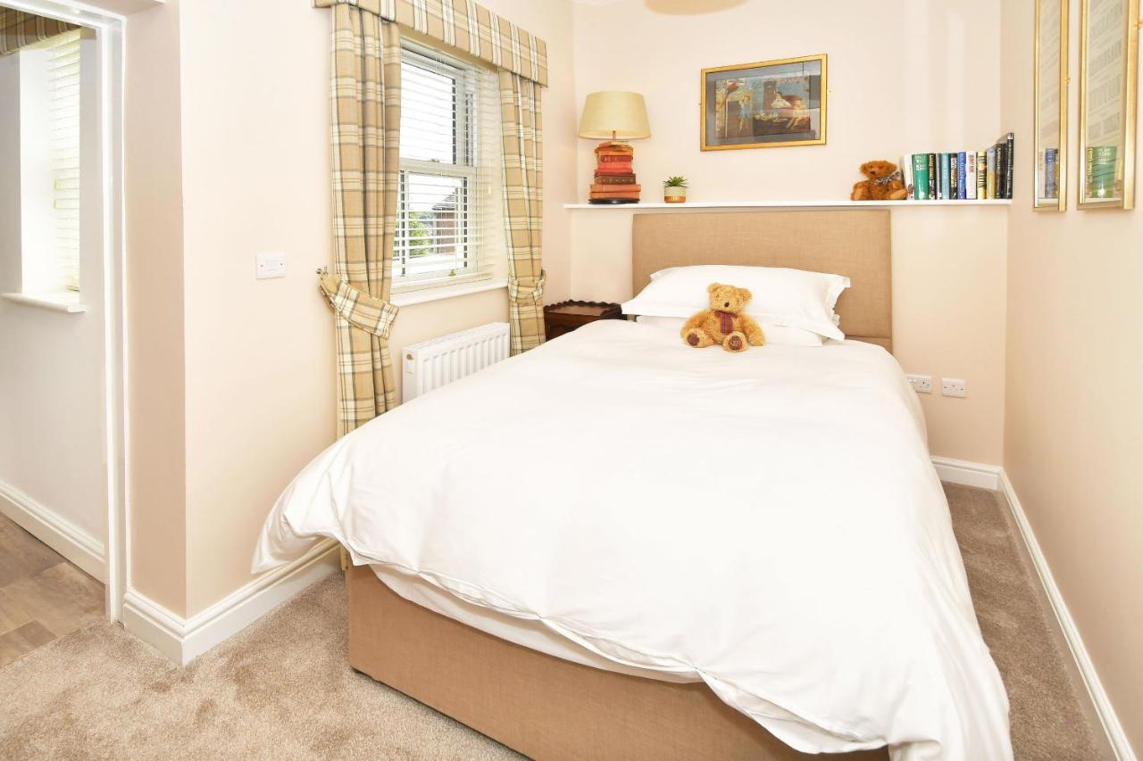 The Victoria Hotel Newcastle-under-Lyme Luaran gambar
