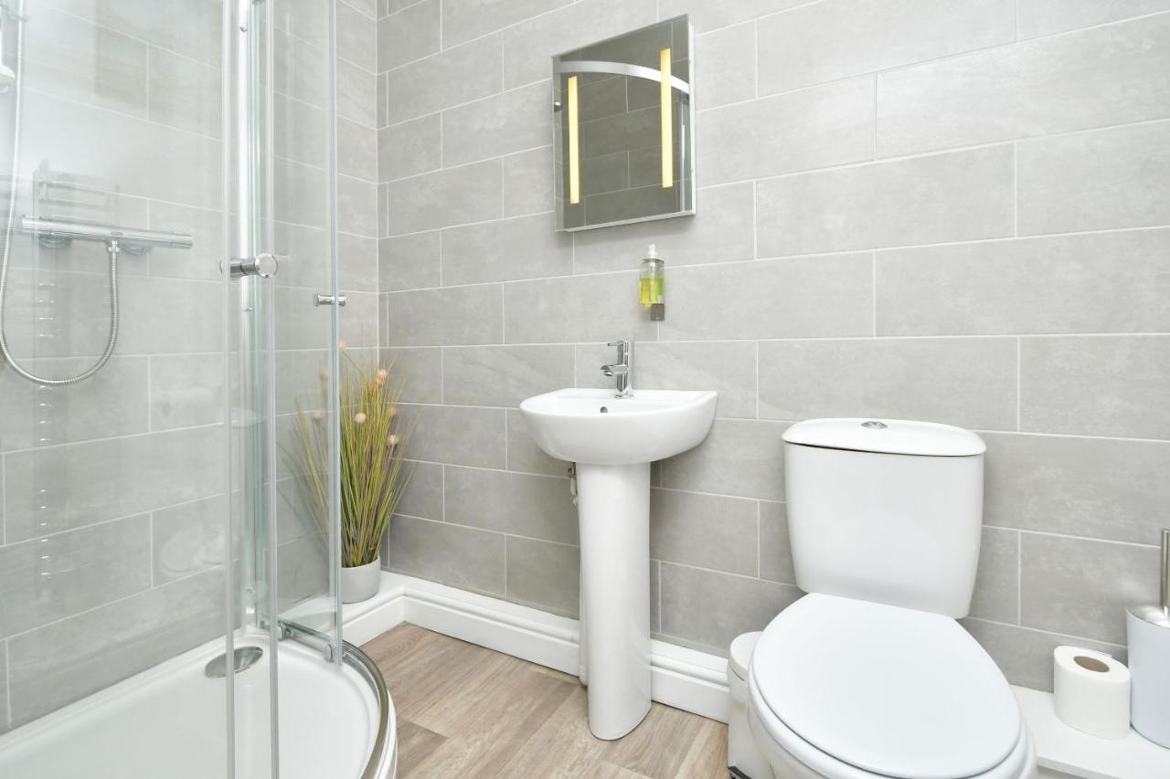 The Victoria Hotel Newcastle-under-Lyme Luaran gambar